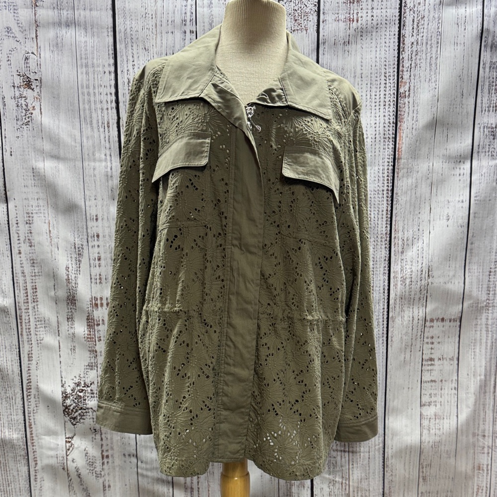 Chico's Olive Green Pieced Eyelet Zip Utility Jacket